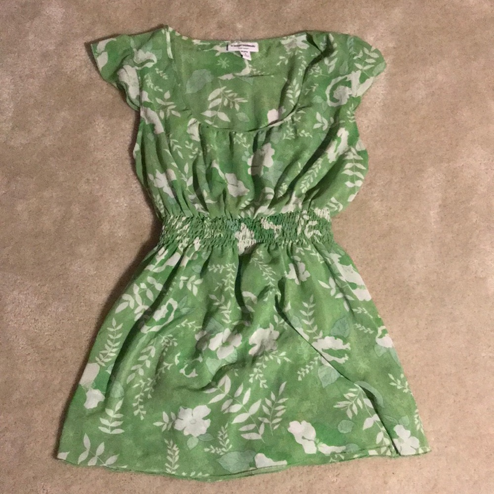 Floral maternity top